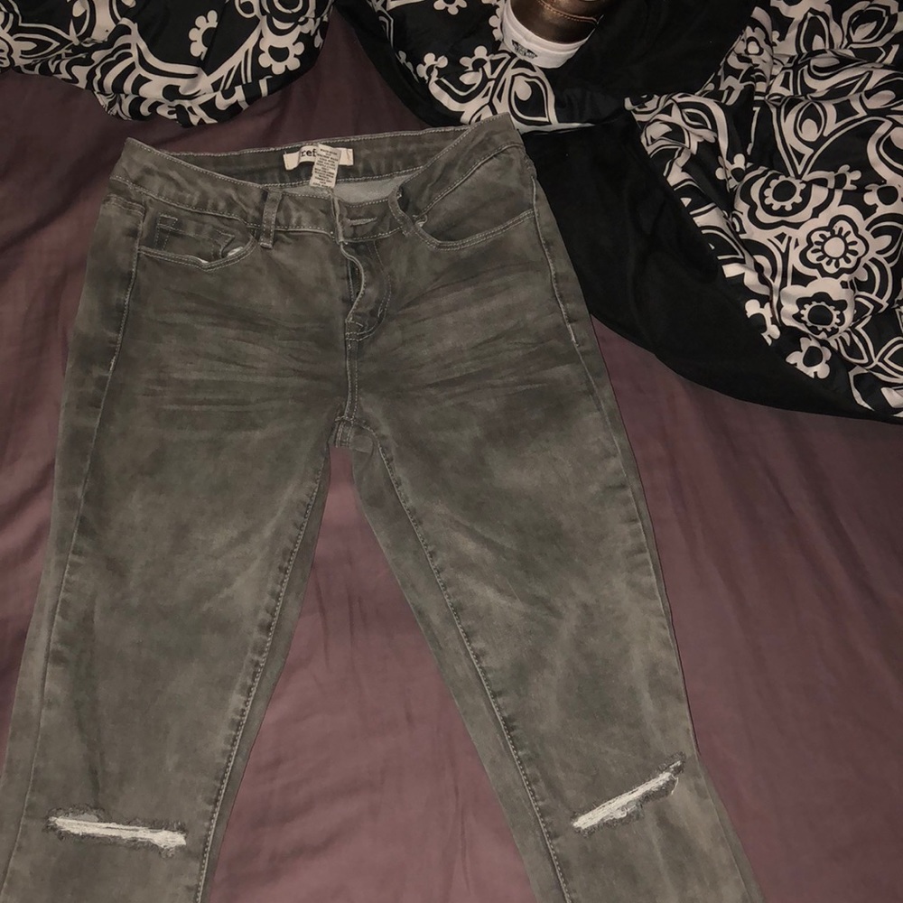 Skinny jeans